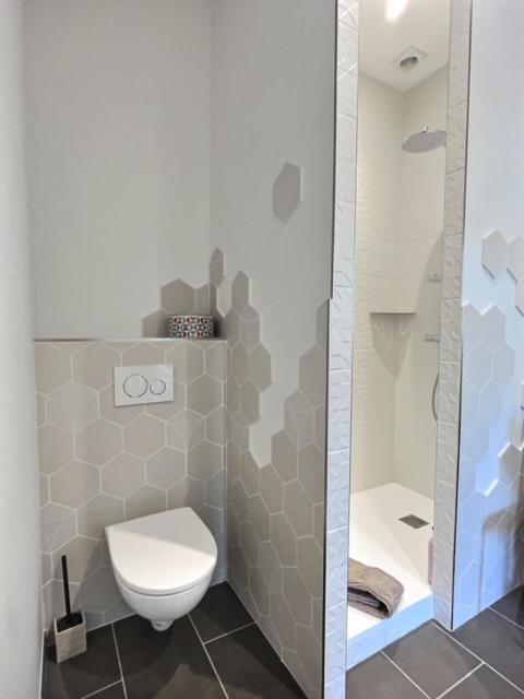 Le Moulin Chambres Hotes Montréal La Cluse 外观 照片